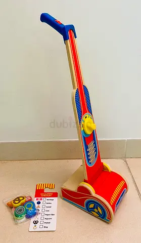 Melissa and Doug Wooden Vacuum Cleaner Set LIKE NEW