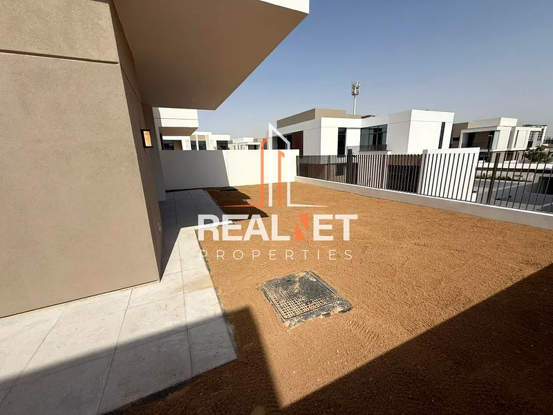 4 Beds | Single Row | Spacious Layout | Type B63762313200003111