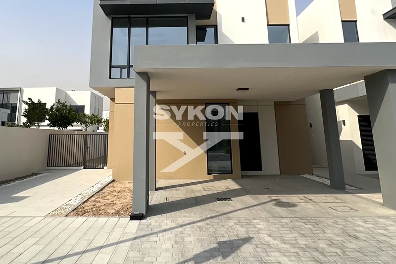 Spacious | 4Bed +Maid Villa | Unfurnished | Vacant63654981109761110