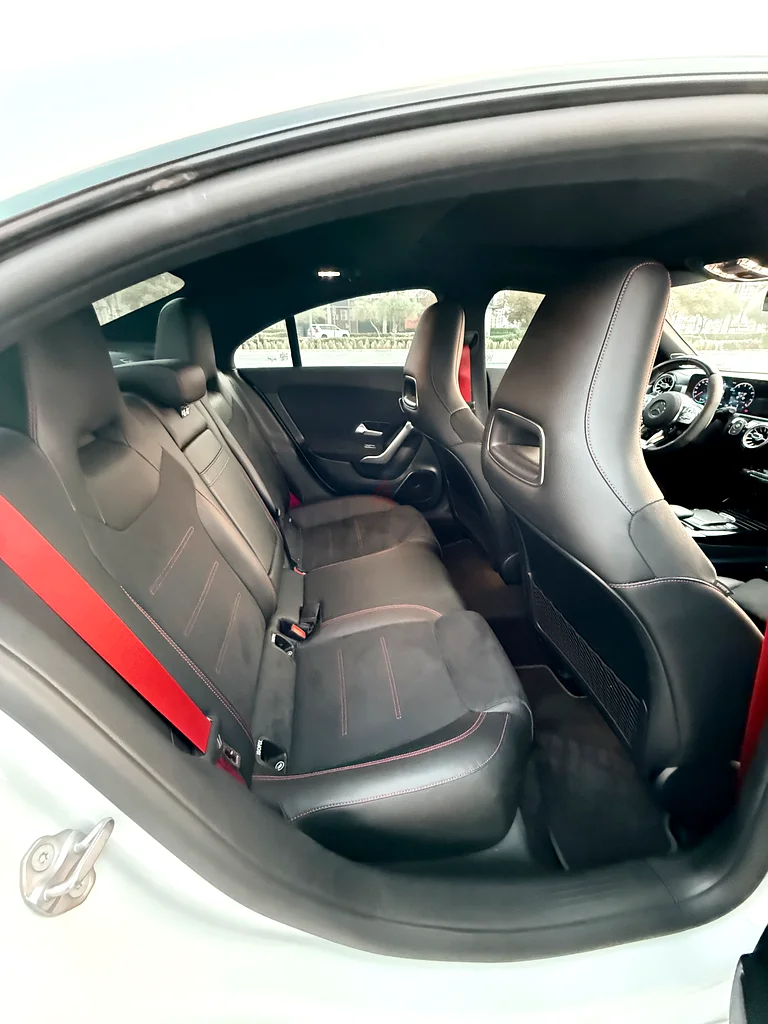 مرسيدس بنز CLA 45s AMG | 97,000 كم | تم الصيانة بالكامل63612088192257111