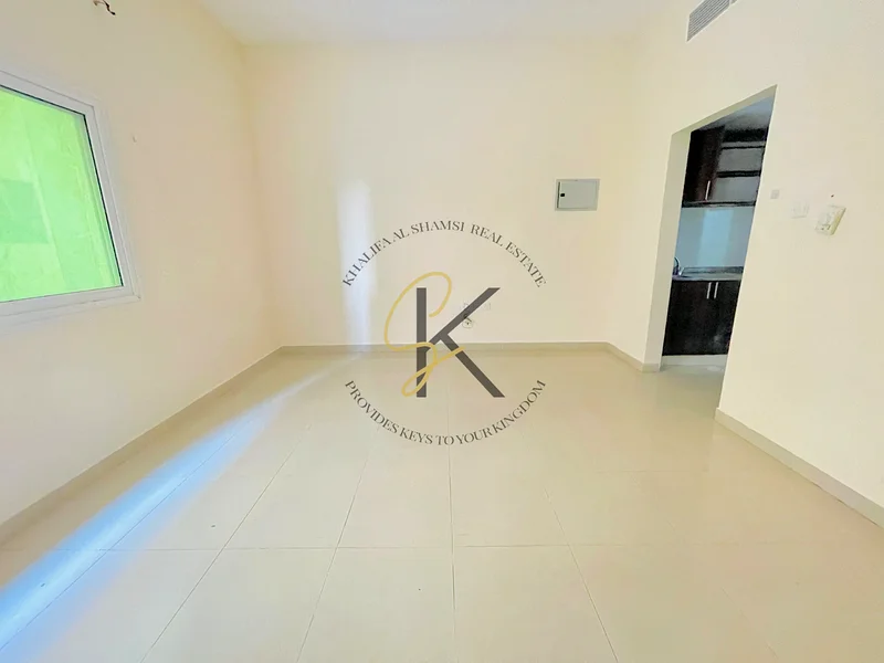 عرض ساخن للغاية شقة استوديو كبيرة مذهلة للعائلة أمام الممشى مبنى عائلي بالكامل64410799136897114