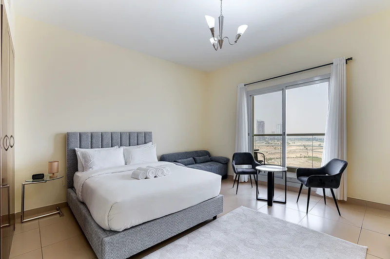 Modern Studio by Stadium | Gym, Parking + Views | Furnished | Flexible term63830841982082110