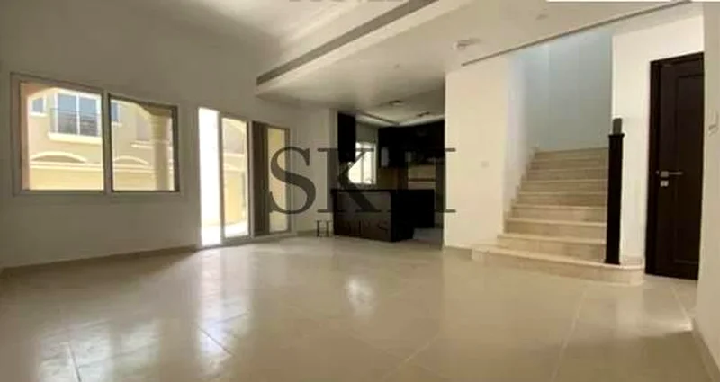 غرفتان نوم + غرفة خادمة | حديقة مزروعة63725373171331111
