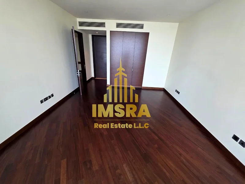 طابق عالي | إطلالات أيقونية على النافورة | شقة واسعة63772244159107113