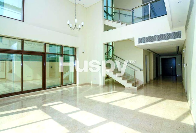 Vacant | With Pool | Large Layout63975048897409111