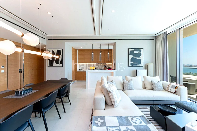 Sky Line View | Designed by Rigby and Rigby64010003571073111