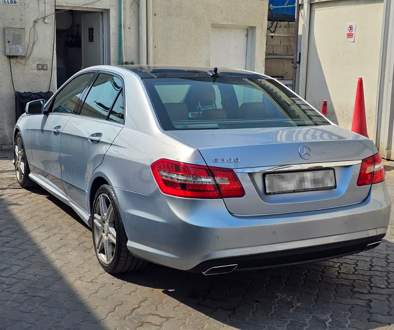 Mercedes-Benz E300 – 2013 Model63613985602434112