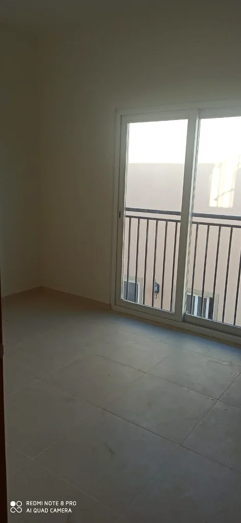 فيلا عائلية أنيقة للإيجار – مساحات واسعة للعيش مع الراحة العصرية63736055147777111