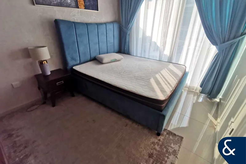 Furnished One Bed | Available OCT 25th63792669902083111