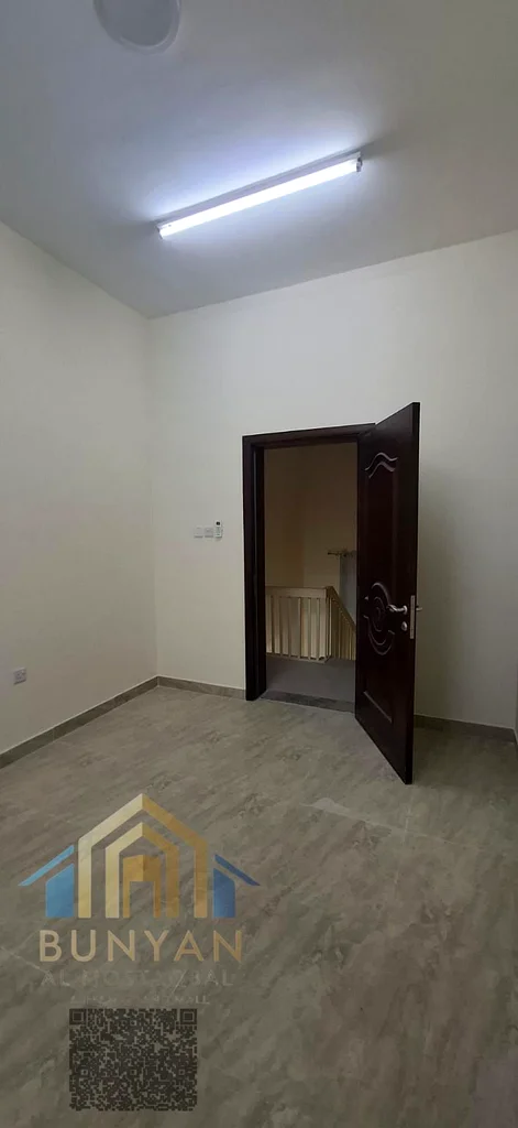🏡 فيلا واسعة للإيجار في الياسمين – عجمان ✨63716878737921112