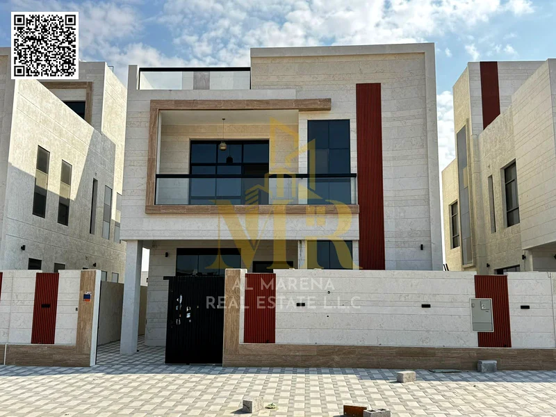 فيلا فاخرة بتصميم عصري، مكونة من طابقين وسطح - 6 غرف نوم رئيسية في قلب البحيرة بسعر خاص. فرصة رائعة للتملك63882443826947110