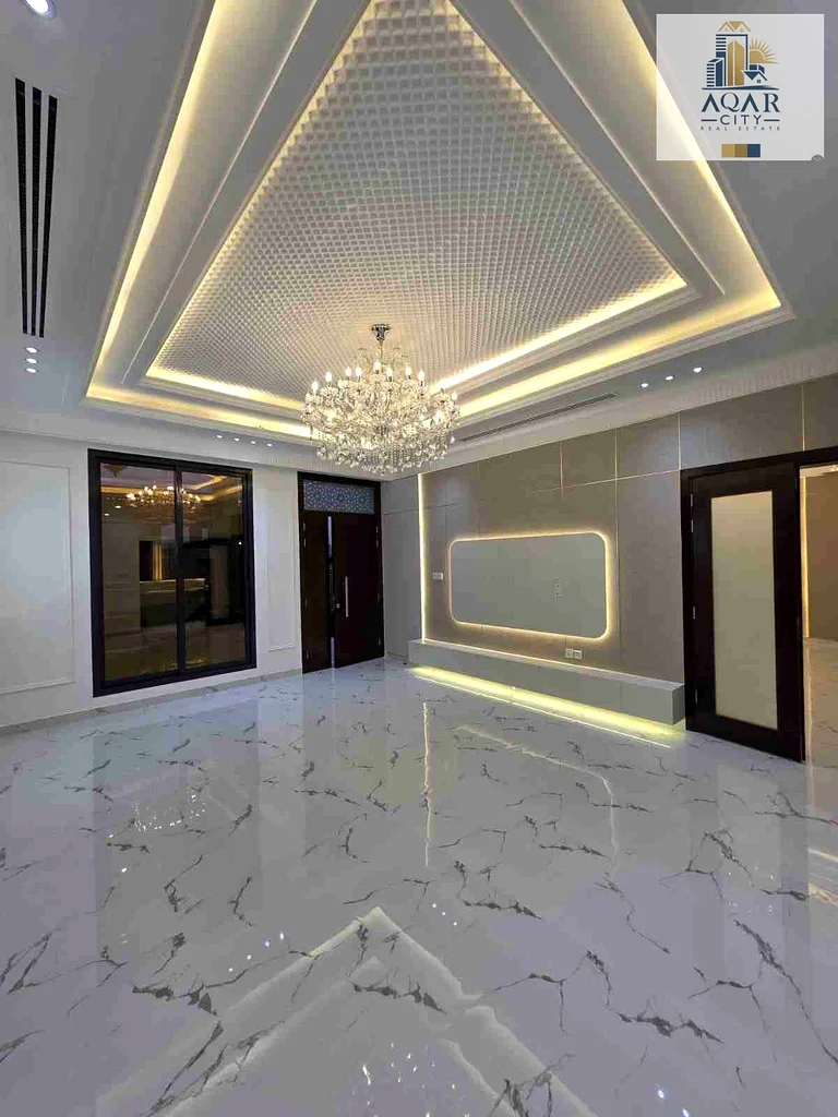 ** Strategic location near all services **  
  🔹 ** Ease of access to the main roads ** (for all services)  
  🔹 ** A quiet and family neighborhood provides privacy and comfort **63903506682882111