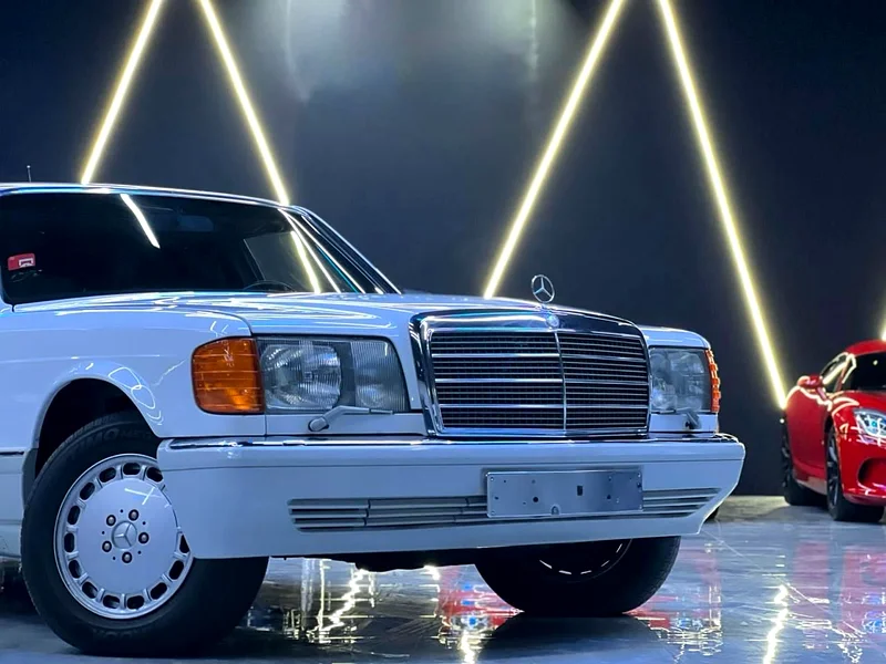 Mercedes Benz AMG 560 198963612087869569111