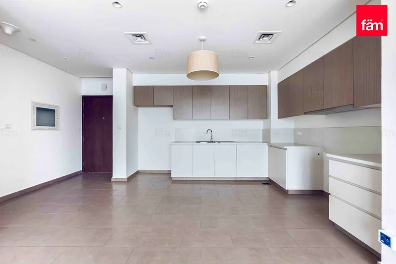 Vacant | Moder Living | Chiller Free63816673338881112