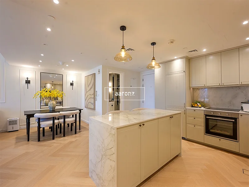 Fully Upgraded | Near to Metro | Full Lake View63988330294787113