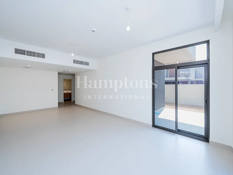 Exclusive | Landscaped | Corner Unit | Huge Plot63751782223874114