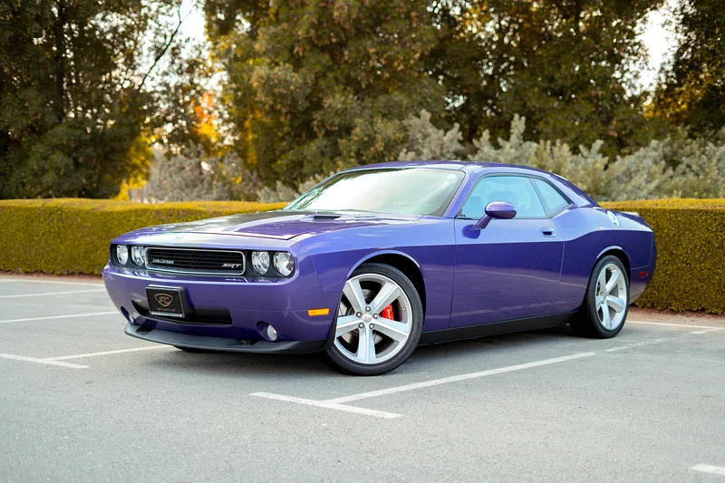 2010 Dodge Challenger SRT | Only One In UAE | GCC Specs | REF#D75287636120628358431127