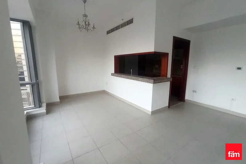 | طابق عالي | إطلالة على خليج الأعمال | مشرق |63769537298946113