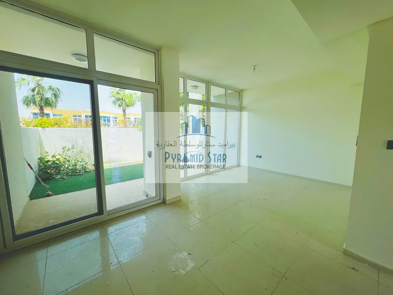 Family Home in Mimosa | 3BR Townhouse with Garden | Single Row | AED 1.525M64002890718466110