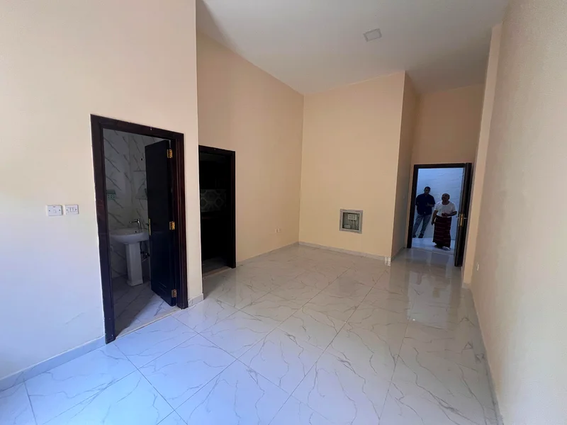 For rent, a studio with a separate kitchen, spacious areas, and a distinguished location close to services63722544057987114