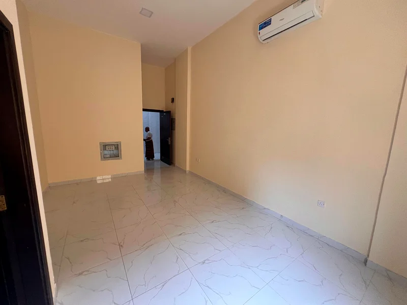 For rent, a studio with a separate kitchen, spacious areas, and a distinguished location close to services63722544057987112