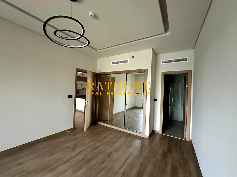 مسكن أنيق بغرفة نوم واحدة | ديكورات راقية | تخطيط واسع ومشرق63780032847617110