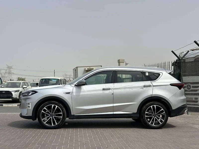 Jetour X70 Plus Luxury 2025 1.6L Turbo63612059679873113