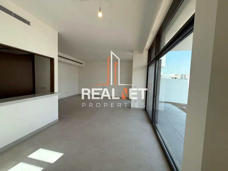 مرتفع | صف واحد | تخطيط واسع | النوع باء63762701922433112