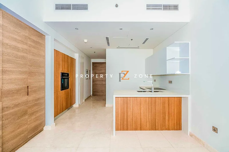 High Floor | Sea View | Modern Studio63724887746946111