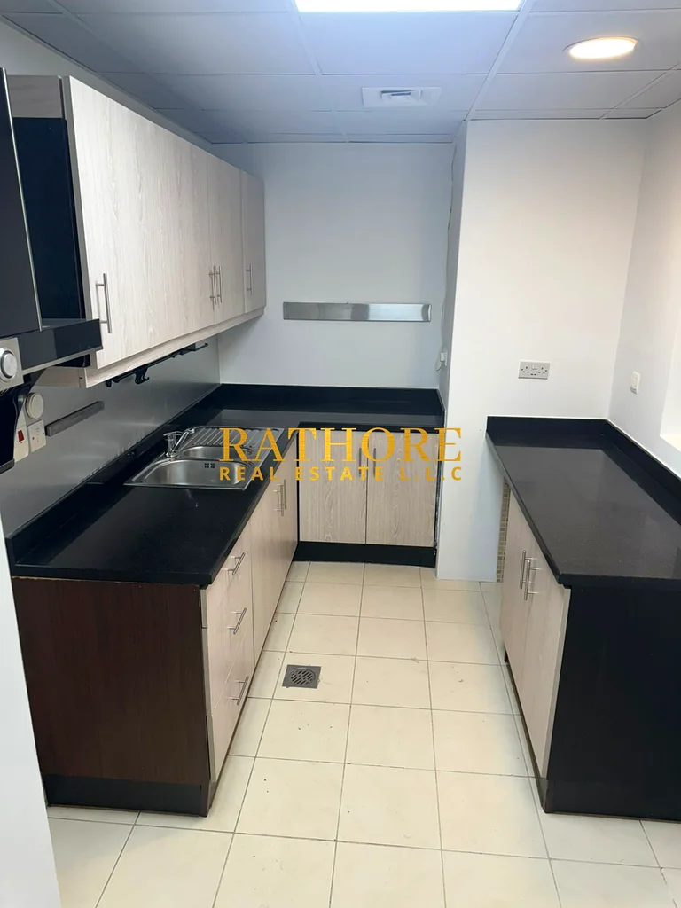 3 غرف نوم + خادمة | تخطيط واسع | موقع متميز63777919684225111