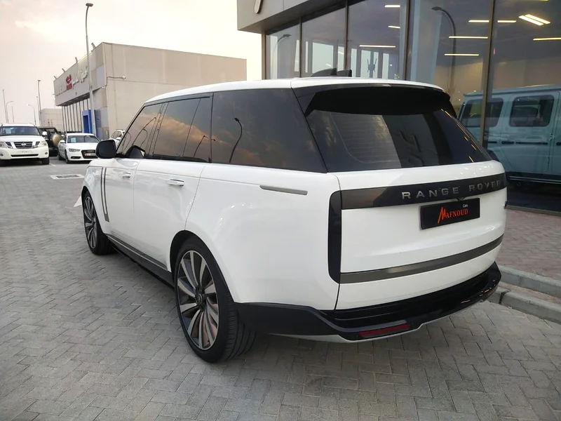 2023 V6 GCC HSE63612090163843111