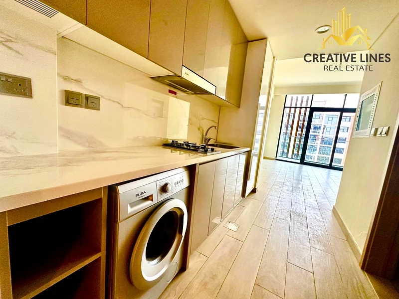 Specious studio apartment!! Amazing offer!! Partial boulevard view!!63800933749762111