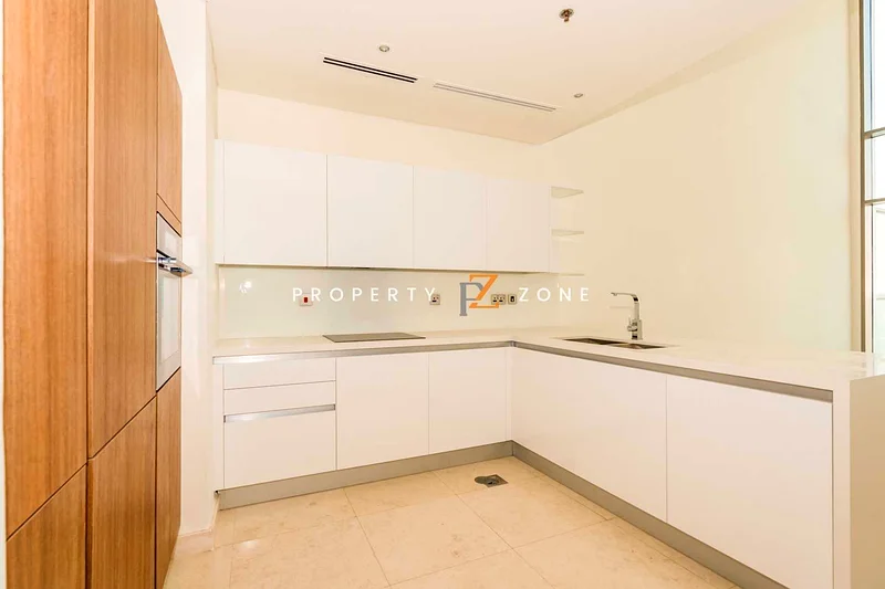 Sea View | High Floor | Vacant63724887756034111