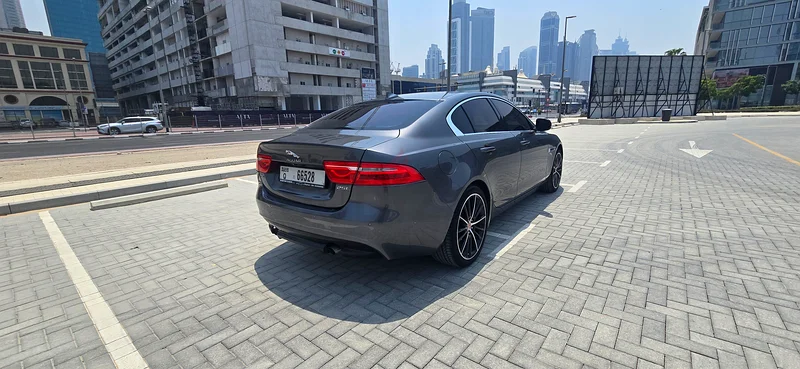 Jaguar XE 2016 Grey on Basket63613735390083113