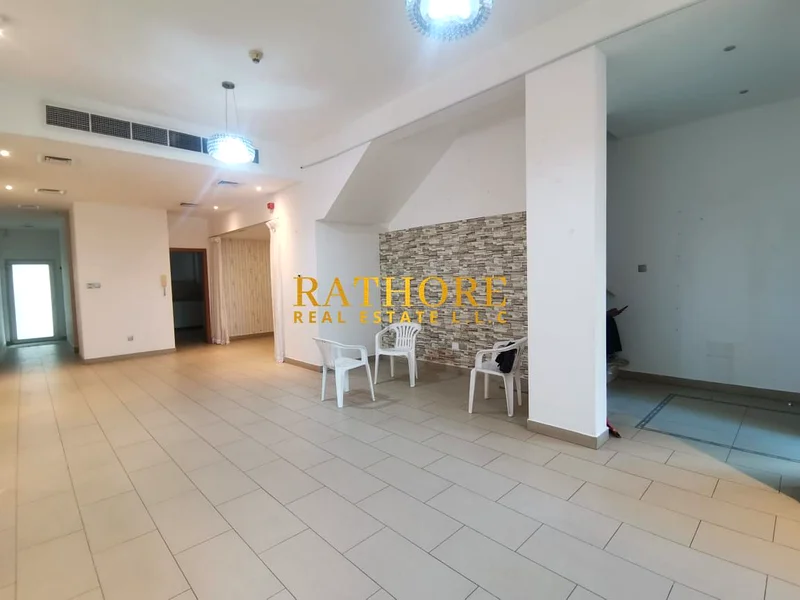 4 غرف نوم + خادمة | تخطيط واسع | موقع مميز63787808888193112