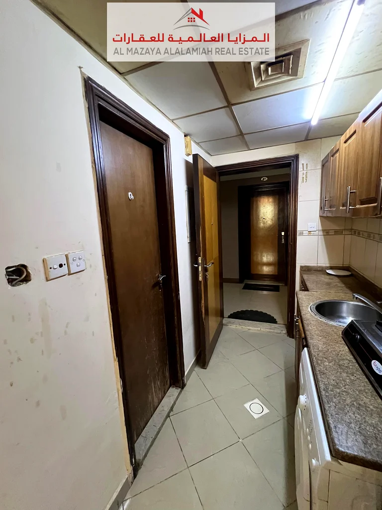 Monthly rent - Studio in Majaz 3 - Sharjah - fully furnished with internet - All Inclusive63812617969027113