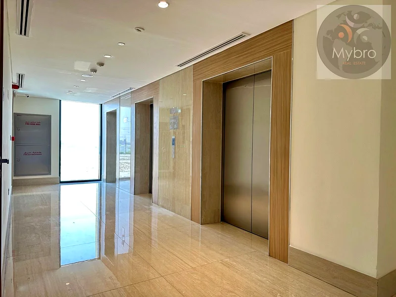 العيش دون عناء | عزيزي ريفييرا | فاخر63801146055299113
