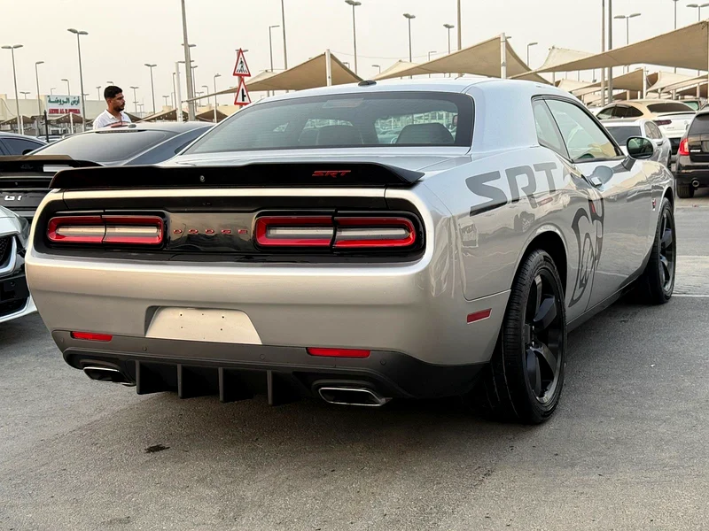 للبيع دودج تشالنجر موديل 2017 وارد V8 RT بودى كيت SRT نظيفة جدا لا تحتاج اى مصاريف63612062796931112