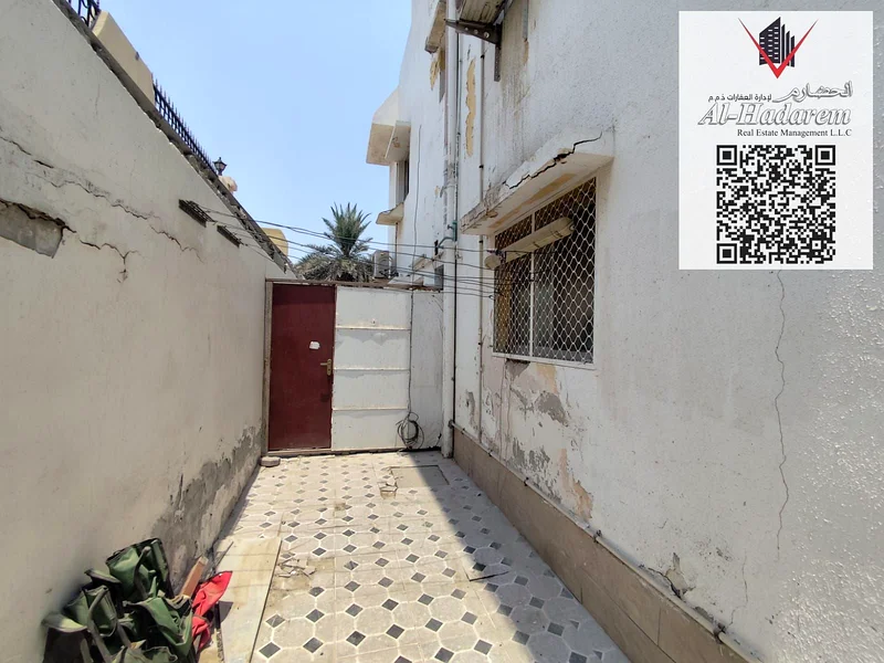 مبنى سكني بدخل 9٪ وموقع رائع بالقرب من الخدمات63880175415042114