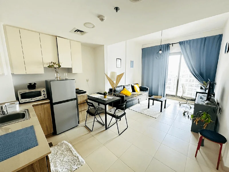 Fully Furnished | Pool View | High Floor | Vacant63736900227458112