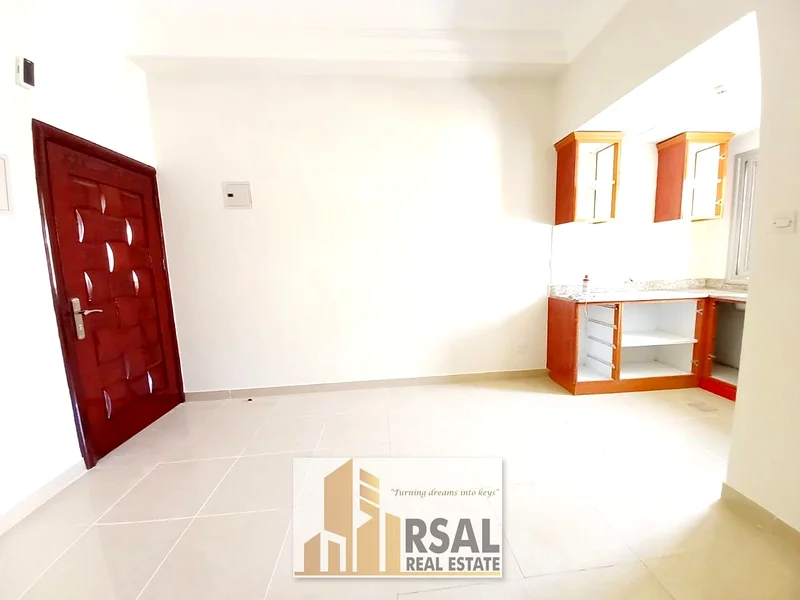Lavish famliy Studio/Close Kitchen/Ready to move/Near to Galaxy Super Market63701245166465113
