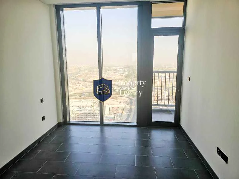 مُسكن عصري | وسائل رفاهية فاخرة | شاغر الآن63759269624067114