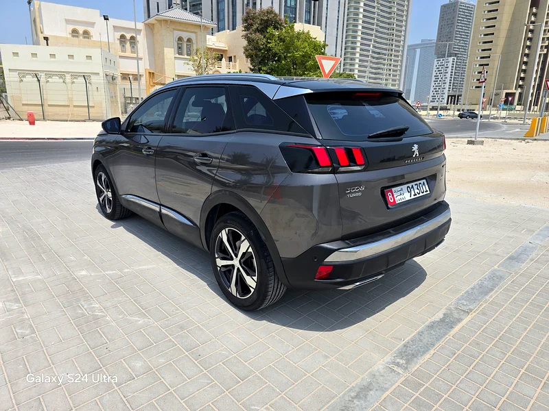 Peugeot 3008 GT Line GCC Agency maintained63613735014787113