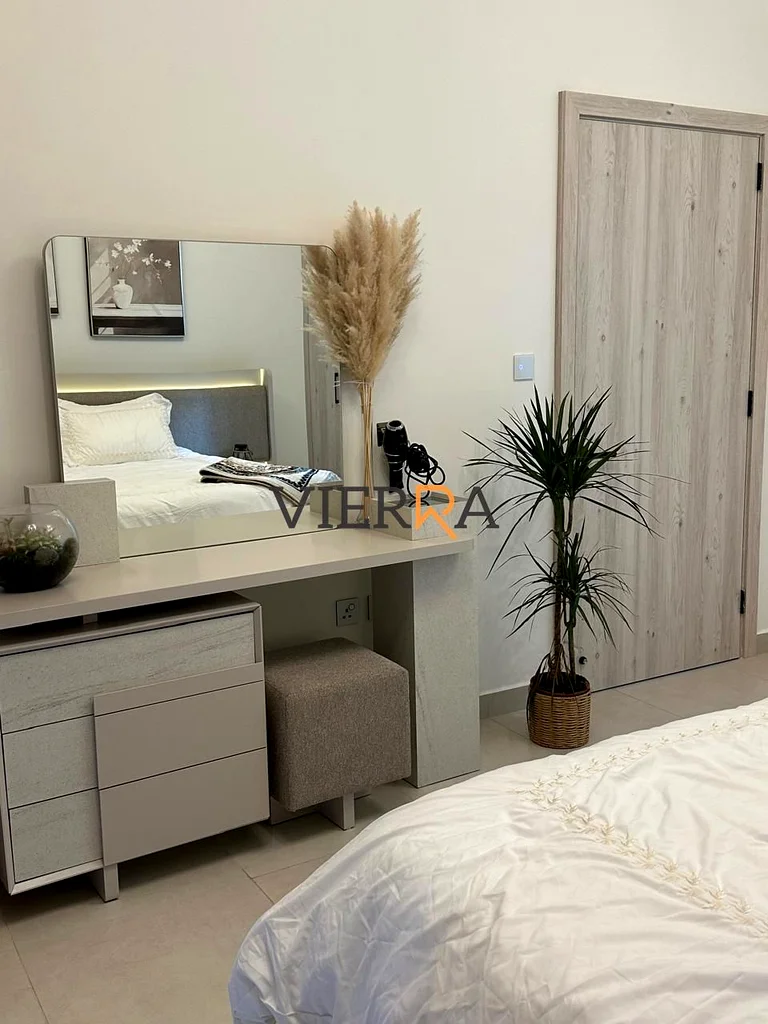 Modern | Ready to Move in | Furnished63731273057027112