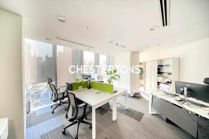 Full Floor I Close to Metro I Grade  A Tower63826578237571112