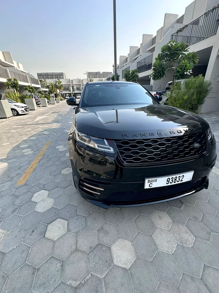 Land Rover Velar P300 Fully Spec, Full History, No Accidents R-Dynamic GCC63613132877057111