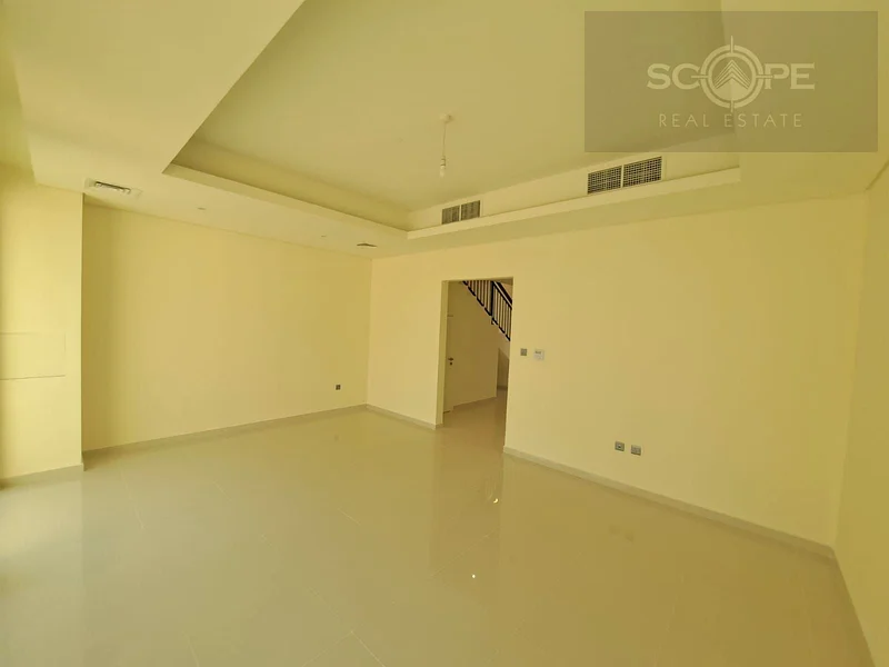 3500 قطعة | فيلا زاوية | غرفة خادمة | زينيا63654981714945113