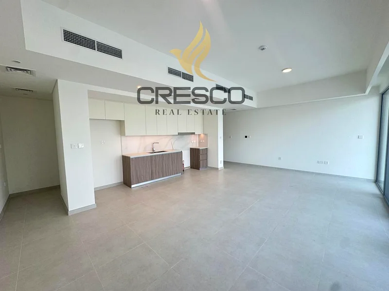 Directly on Park | Ready | Close to Pool63947555702147114