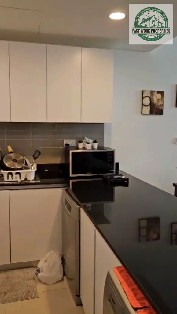 | HUGE LAYOUT | VACANT  | READY TO MOVE |63751581513474111