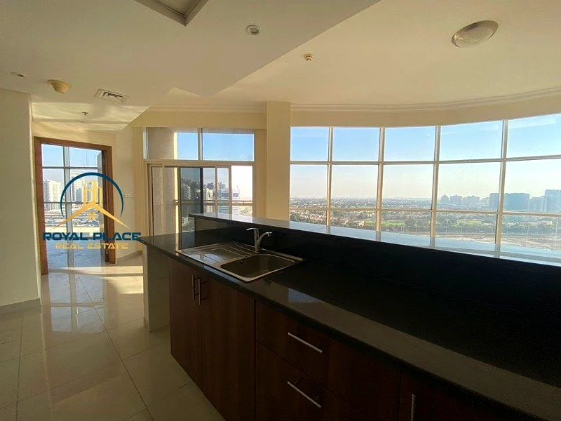 HIGH FLOOR | CITY VIEW | SPACIOUS | VACANT63799342207747111